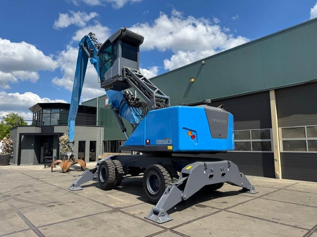 Fuchs MHL 350 F - Manipulador de material: foto 3 Fuchs MHL 350 F - Manipulador de material: foto 3