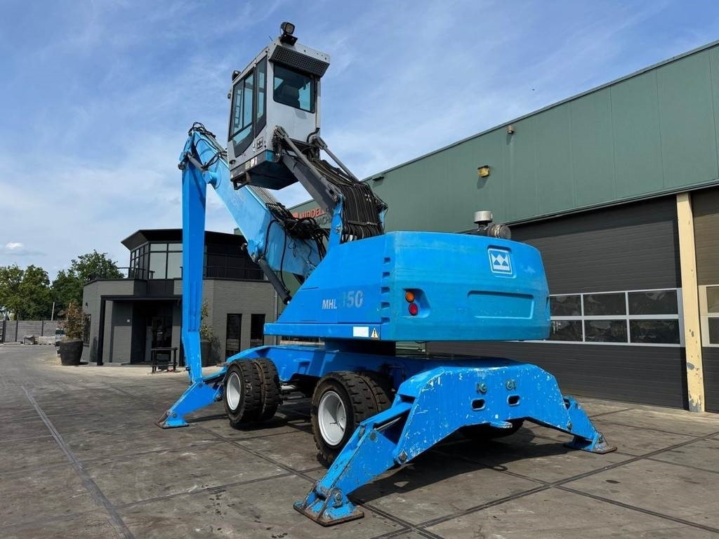 Fuchs MHL 350 - Manipulador de material: foto 3 Fuchs MHL 350 - Manipulador de material: foto 3