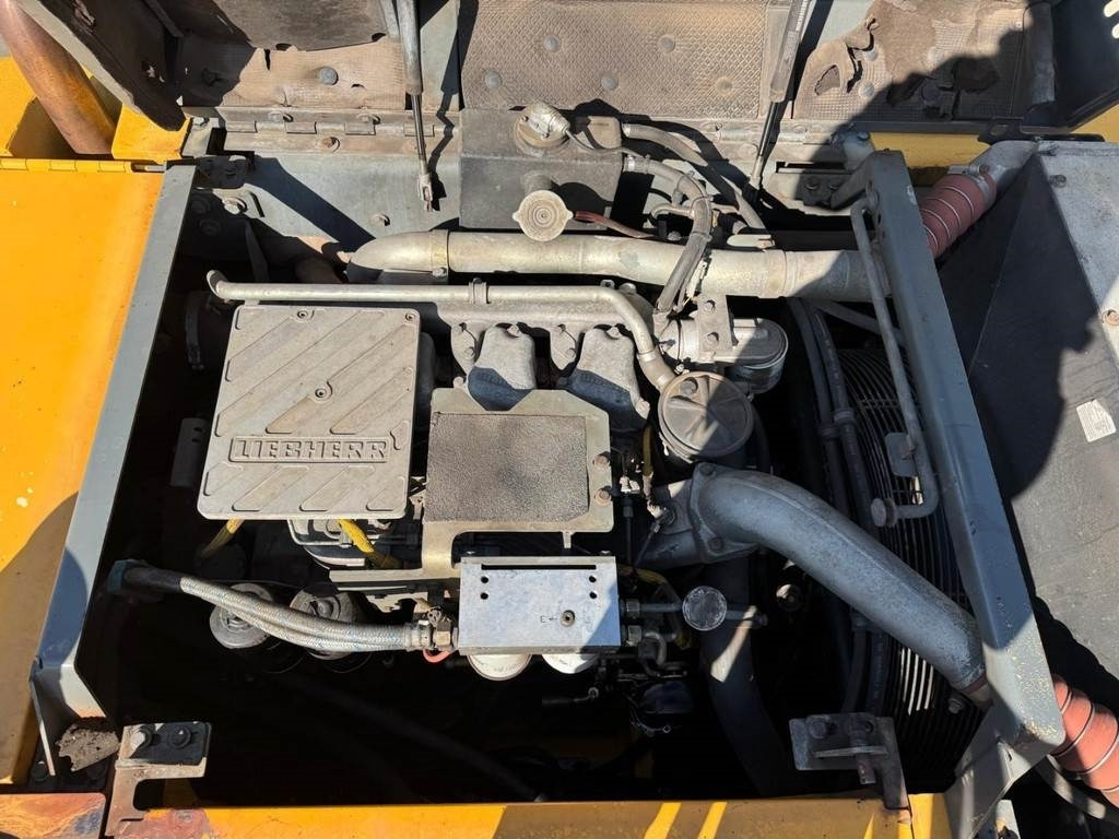 Manipulador de material Liebherr A 924 B: foto 16
