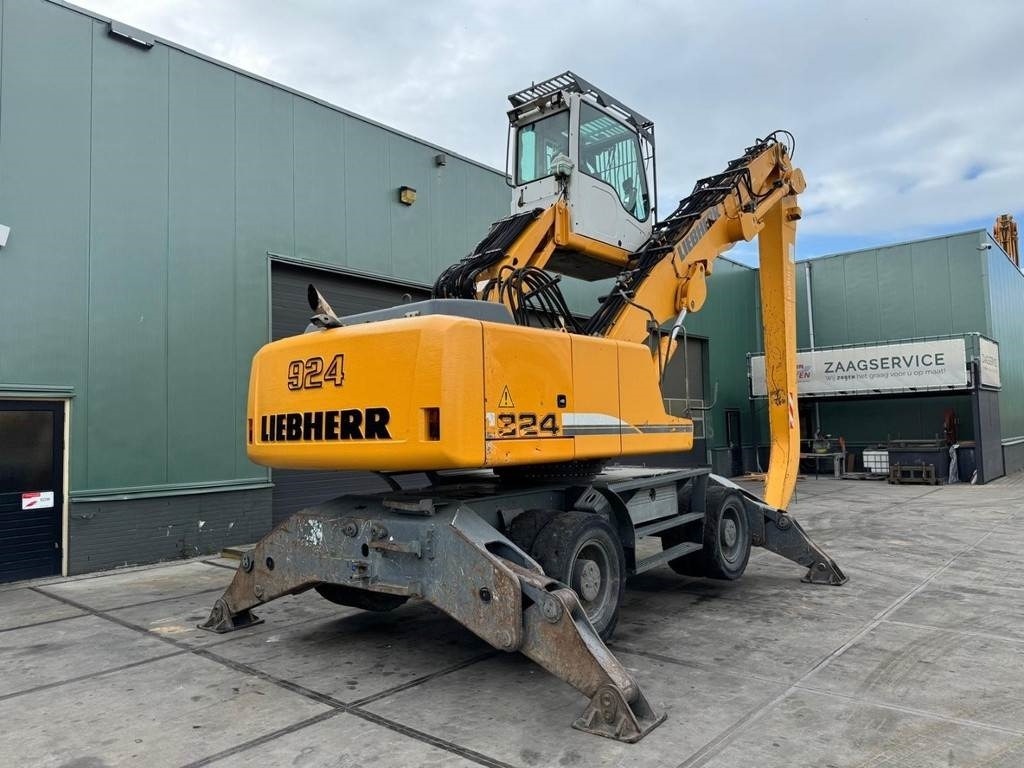 Liebherr A 924 C - Manipulador de material: foto 4 Liebherr A 924 C - Manipulador de material: foto 4