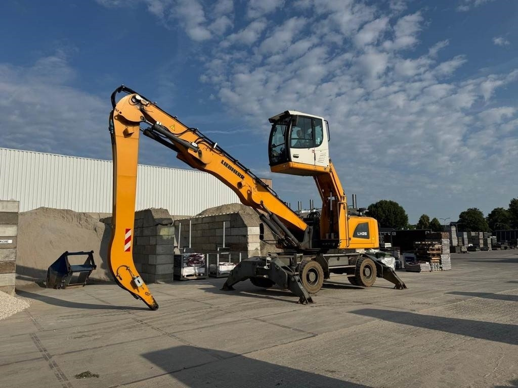 Liebherr LH 26 M - Manipulador de material: foto 3 Liebherr LH 26 M - Manipulador de material: foto 3