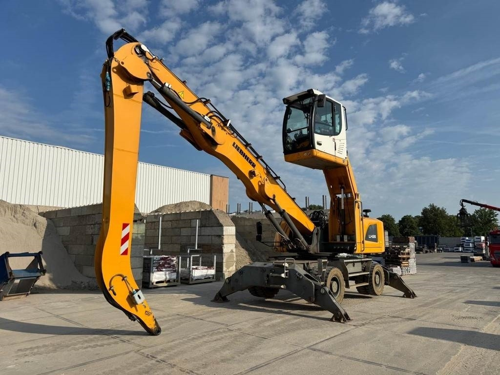 Liebherr LH 26 M - Manipulador de material: foto 2 Liebherr LH 26 M - Manipulador de material: foto 2