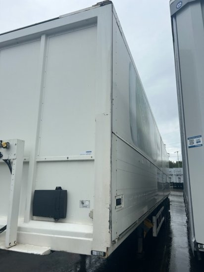 Ackermann PS-F 24/13, Getränkeauflieger - Semi-reboque transporte de bebidas: foto 3 Ackermann PS-F 24/13, Getränkeauflieger - Semi-reboque transporte de bebidas: foto 3