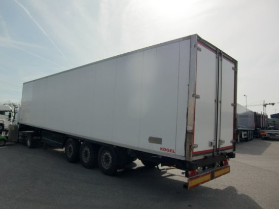 Kögel SV 24 Carrier Maxima1300 ,Doppelstock - Semi-reboque isotérmico: foto 3 Kögel SV 24 Carrier Maxima1300 ,Doppelstock - Semi-reboque isotérmico: foto 3