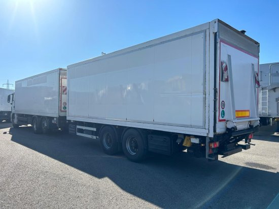 MAN TGS 26.360 6x2 LL, Tiefkühlkoffer Intarder, Liftachse ohne Anhänger - Camião frigorífico: foto 4 MAN TGS 26.360 6x2 LL, Tiefkühlkoffer Intarder, Liftachse ohne Anhänger - Camião frigorífico: foto 4