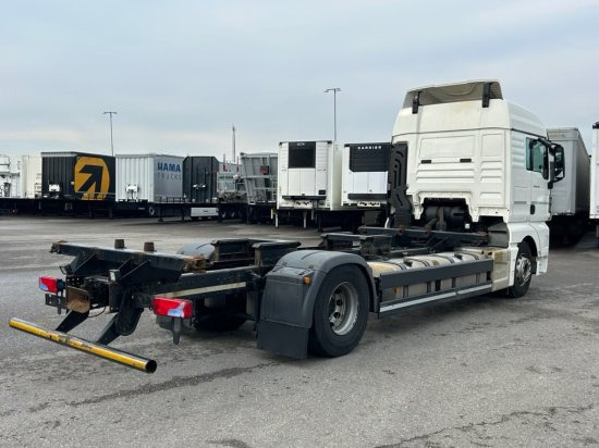 MAN TGX 18.460 XLX, 4x2, Euro 6, Standklima - Camião transportador de contêineres/ Caixa móvel: foto 4 MAN TGX 18.460 XLX, 4x2, Euro 6, Standklima - Camião transportador de contêineres/ Caixa móvel: foto 4