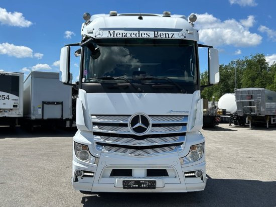 Mercedes-Benz Actros 2545 6x2 BDF E6, Retarder, Alufelgen - Camião transportador de contêineres/ Caixa móvel: foto 2 Mercedes-Benz Actros 2545 6x2 BDF E6, Retarder, Alufelgen - Camião transportador de contêineres/ Caixa móvel: foto 2