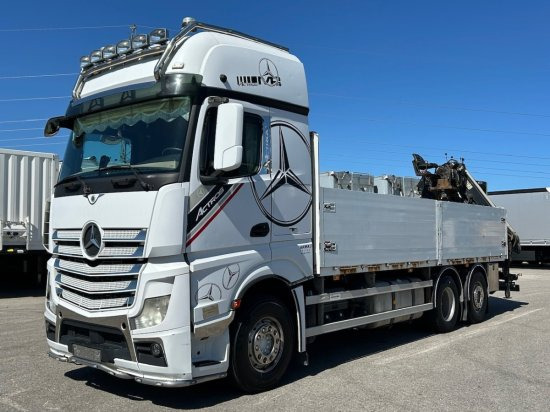 Mercedes-Benz Actros 2545 L 6x2, Retarder, Pritsche, Hiab XS 166 D-4 PRO, E5 - Camião de caixa aberta/ Plataforma, Camião grua: foto 1 Mercedes-Benz Actros 2545 L 6x2, Retarder, Pritsche, Hiab XS 166 D-4 PRO, E5 - Camião de caixa aberta/ Plataforma, Camião grua: foto 1