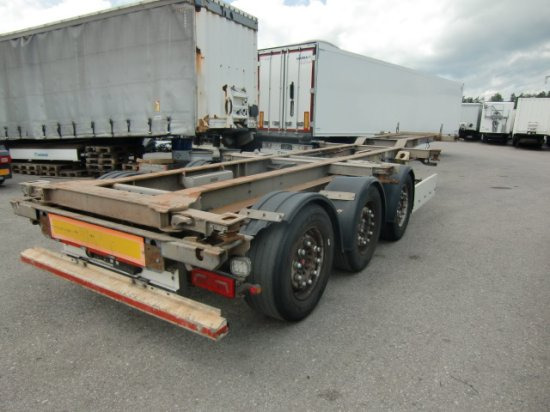 Schmitz Containerchassi 3-achsig SCF 24G45 Slider - Semi-reboque transportador de contêineres/ Caixa móvel: foto 4 Schmitz Containerchassi 3-achsig SCF 24G45 Slider - Semi-reboque transportador de contêineres/ Caixa móvel: foto 4