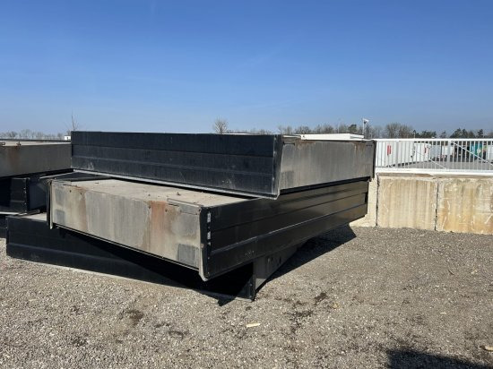 Schwarzmüller 30 Stück Palettenkasten - Semi-reboque de lona: foto 1 Schwarzmüller 30 Stück Palettenkasten - Semi-reboque de lona: foto 1