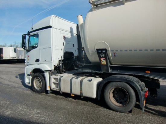 Mercedes-Benz Actros 1845, MP4 - Tractor: foto 5 Mercedes-Benz Actros 1845, MP4 - Tractor: foto 5