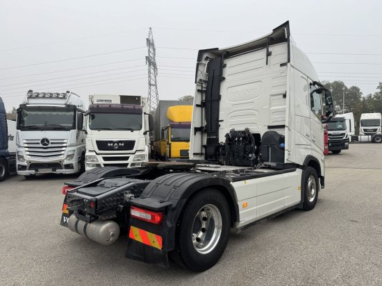Volvo FH 13.540 XL, Vollluft, Hydraulik, Standklima, E6 - Tractor: foto 4 Volvo FH 13.540 XL, Vollluft, Hydraulik, Standklima, E6 - Tractor: foto 4