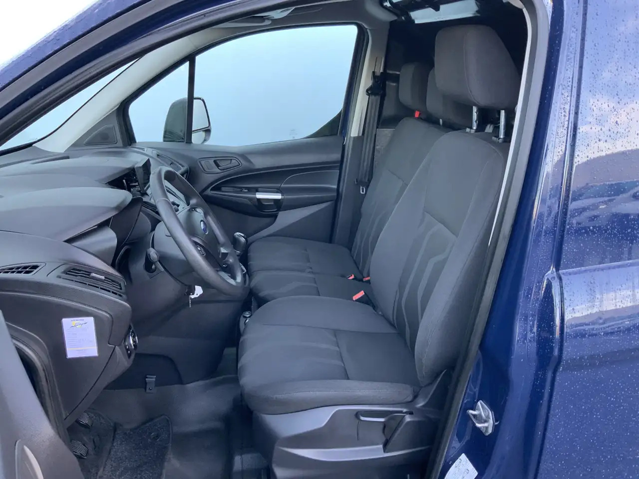 Ford Transit Connect 1.5 TDCI L1 Trend Airco Cruise Trekhaak 1200 kg Eu - Furgão compacto: foto 4 Ford Transit Connect 1.5 TDCI L1 Trend Airco Cruise Trekhaak 1200 kg Eu - Furgão compacto: foto 4