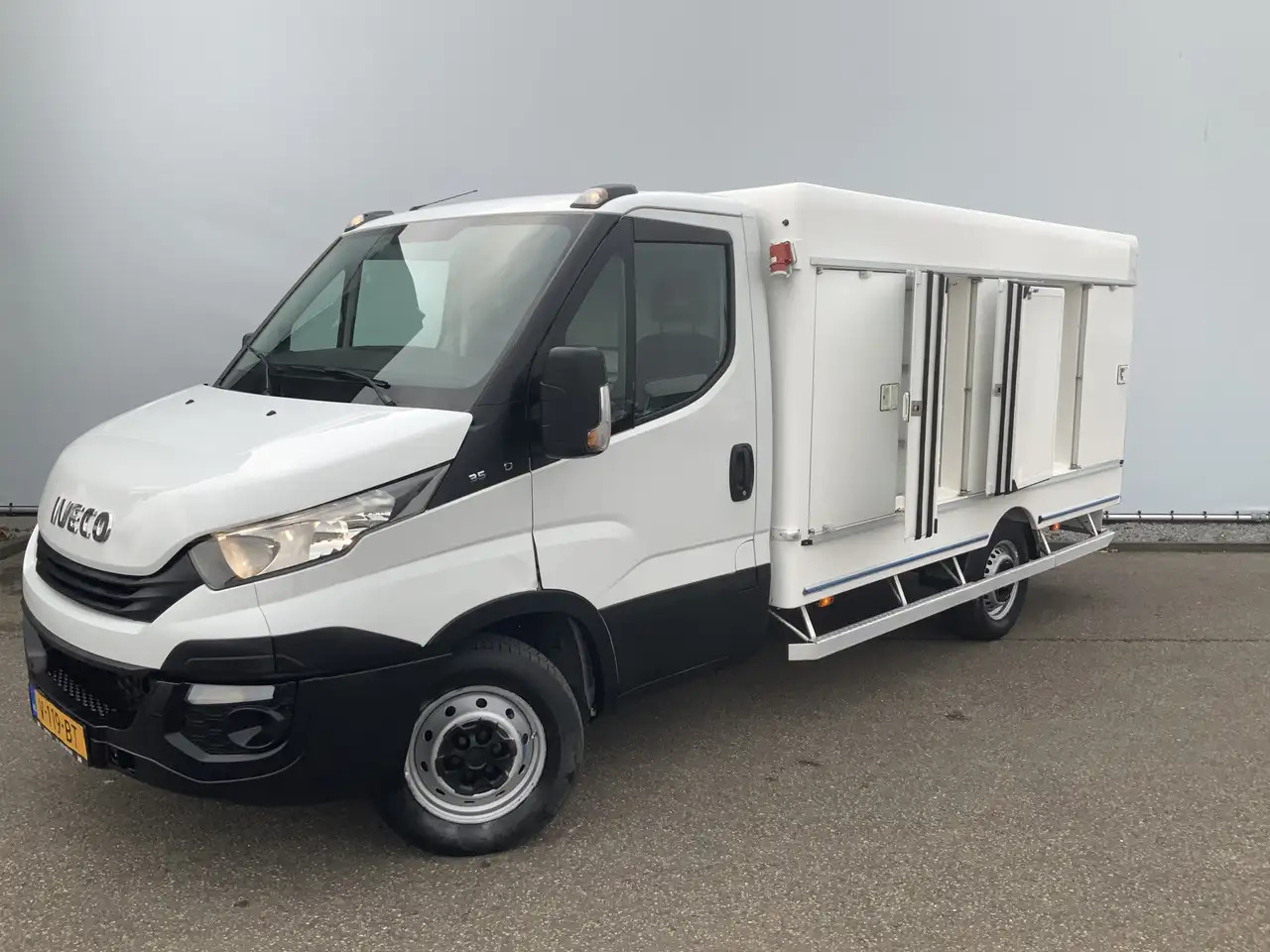 Iveco Daily 35S12 2.3 345 EURO 6 vrieswagen -40 C ijsauto Bakm - Carrinha frigorífica: foto 1 Iveco Daily 35S12 2.3 345 EURO 6 vrieswagen -40 C ijsauto Bakm - Carrinha frigorífica: foto 1