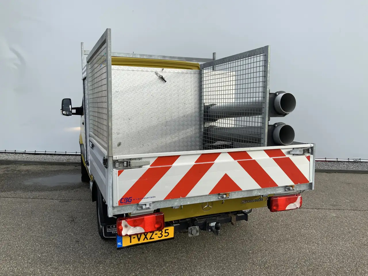 Mercedes-Benz Sprinter 213 2.2 CDI 325 Automaat DubCab Pick Up 5 Zits Tre - Carrinha de caixa aberta, Carrinha cabine dupla: foto 2 Mercedes-Benz Sprinter 213 2.2 CDI 325 Automaat DubCab Pick Up 5 Zits Tre - Carrinha de caixa aberta, Carrinha cabine dupla: foto 2