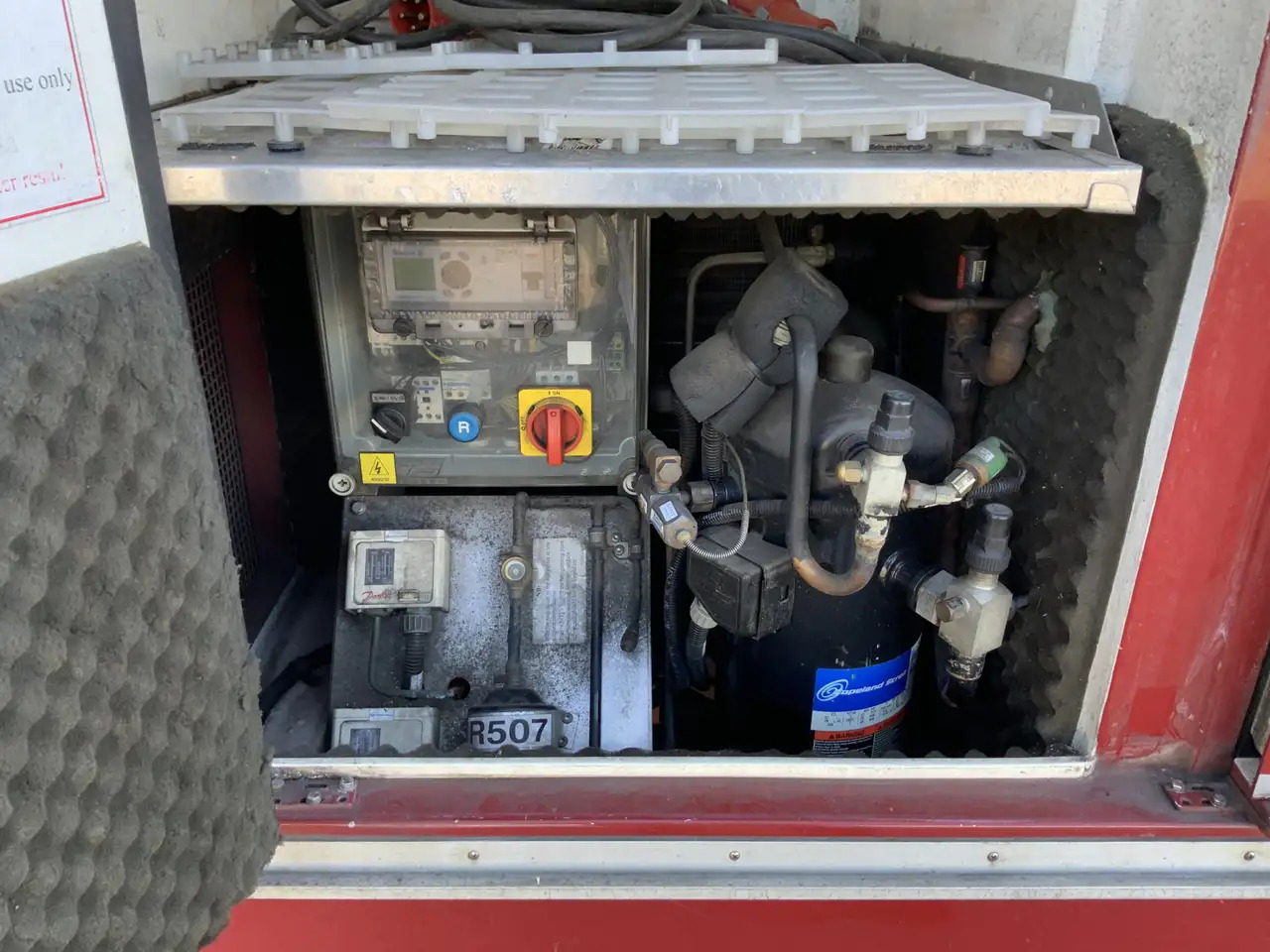 Mercedes-Benz Sprinter 313 2.2 CDI 366 Vries Auto _40gr 10 Deuren IJS Eur - Carrinha frigorífica: foto 4 Mercedes-Benz Sprinter 313 2.2 CDI 366 Vries Auto _40gr 10 Deuren IJS Eur - Carrinha frigorífica: foto 4