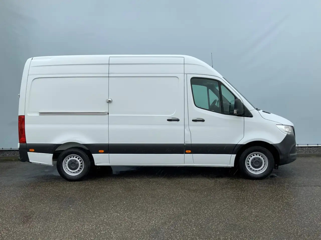 Mercedes-Benz Sprinter 316 2.2 CDI 366 L2 H2 Airco 2 Zits Euro 6 - Furgão: foto 3 Mercedes-Benz Sprinter 316 2.2 CDI 366 L2 H2 Airco 2 Zits Euro 6 - Furgão: foto 3