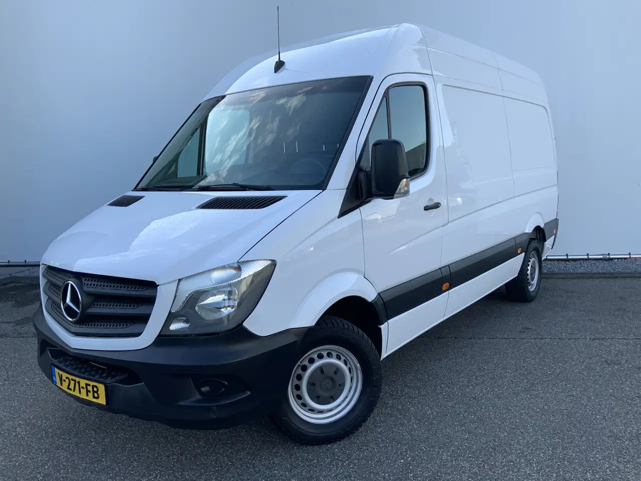 Mercedes-Benz Sprinter 316 2.2 CDI 366 L2H2 Airco Cruise Camera Navi Trek - Furgão: foto 1 Mercedes-Benz Sprinter 316 2.2 CDI 366 L2H2 Airco Cruise Camera Navi Trek - Furgão: foto 1