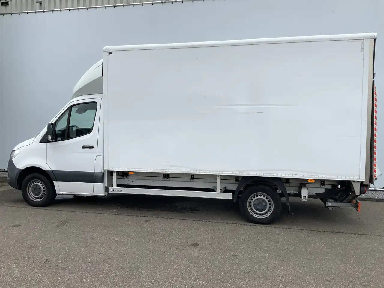 Mercedes-Benz Sprinter MARGE !!!! 314 2.2 CDI Meubelbak&Lift & Zijdeur Ai - Carrinha de contentor: foto 3 Mercedes-Benz Sprinter MARGE !!!! 314 2.2 CDI Meubelbak&Lift & Zijdeur Ai - Carrinha de contentor: foto 3