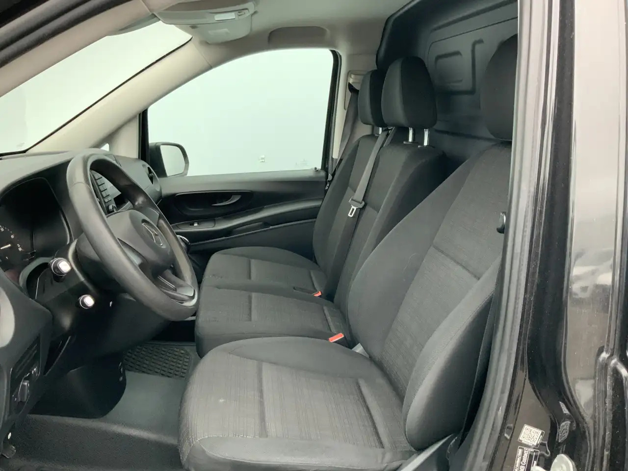 Mercedes-Benz Vito 114 CDI Lang L2 H1 3 Zits Airco Cruise Euro 5 - Furgão: foto 4 Mercedes-Benz Vito 114 CDI Lang L2 H1 3 Zits Airco Cruise Euro 5 - Furgão: foto 4