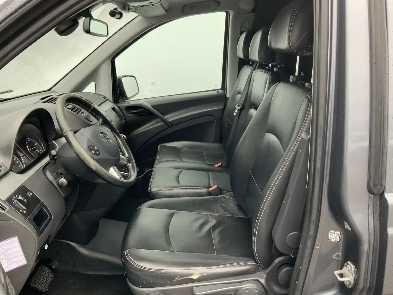 Mercedes-Benz Vito 116 CDI 320 Lang Automaat , Leer , Led , navi Comf - Furgão: foto 4 Mercedes-Benz Vito 116 CDI 320 Lang Automaat , Leer , Led , navi Comf - Furgão: foto 4