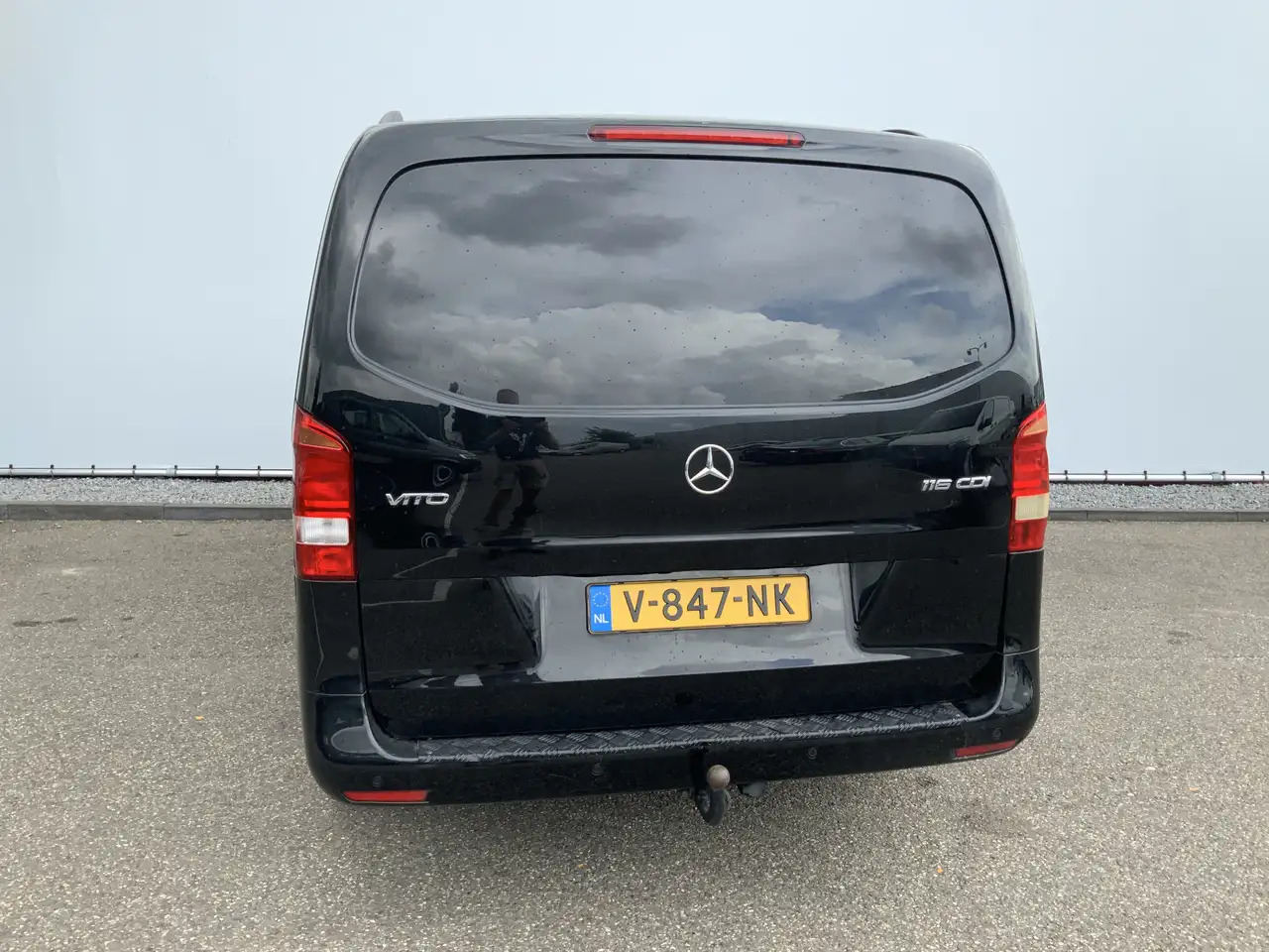 Mercedes-Benz Vito 116 CDI Lang Airco Cruise Camera Navi Side Bar Tre - Furgão compacto: foto 2 Mercedes-Benz Vito 116 CDI Lang Airco Cruise Camera Navi Side Bar Tre - Furgão compacto: foto 2