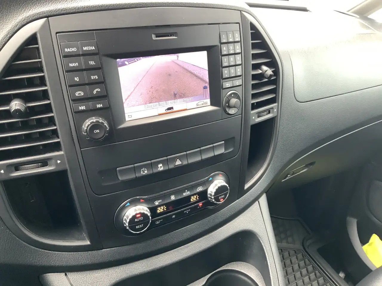 Mercedes-Benz Vito 116 CDI Lang Automaat Airco Cruise Camera Trekhaak - Furgão compacto: foto 3 Mercedes-Benz Vito 116 CDI Lang Automaat Airco Cruise Camera Trekhaak - Furgão compacto: foto 3
