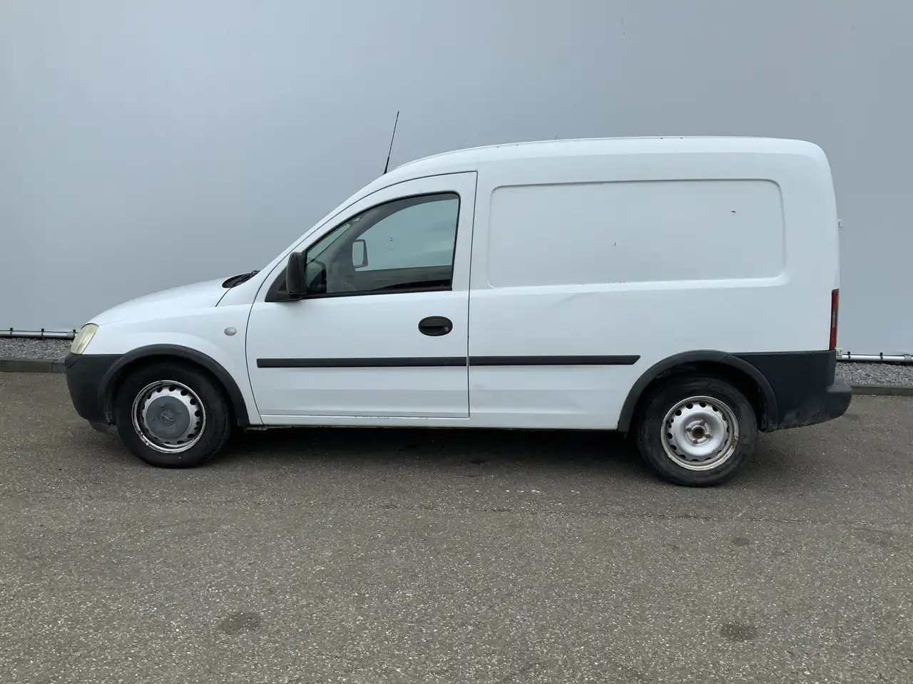 Opel Combo 1.3 CDTi Selection Trekhaak 1000 kg Euro 5 - Furgão compacto: foto 3 Opel Combo 1.3 CDTi Selection Trekhaak 1000 kg Euro 5 - Furgão compacto: foto 3