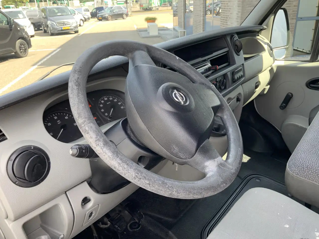 Opel Movano 1.9 CDTi L1H1(Koppeling Defect) 3 Zits Trekhaak 20 - Furgão compacto: foto 5 Opel Movano 1.9 CDTi L1H1(Koppeling Defect) 3 Zits Trekhaak 20 - Furgão compacto: foto 5