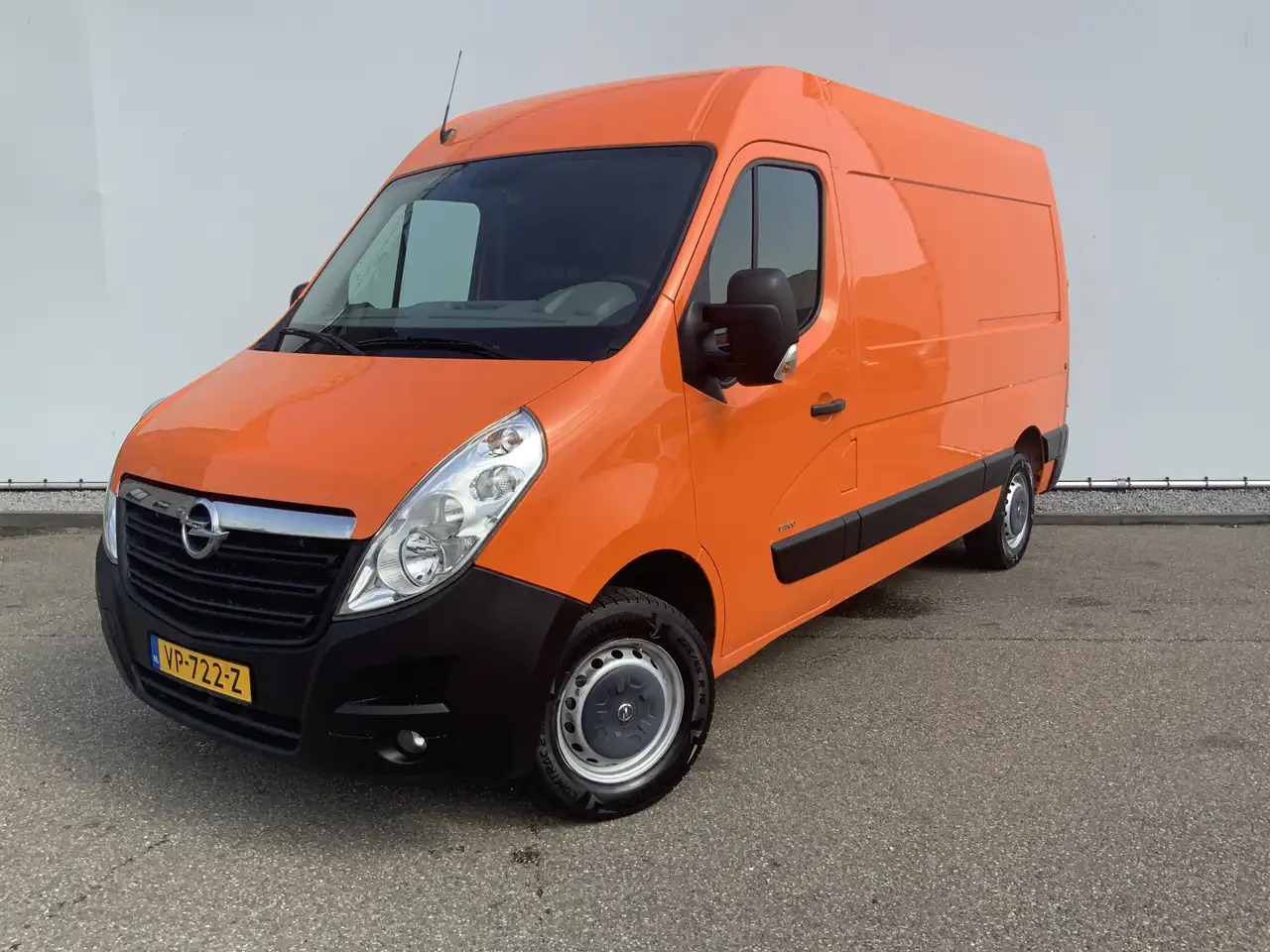 Opel Movano 2.3 CDTI L2H3 Airco Cruise 3 Zits Trekhaak 2500 kg - Furgão: foto 1 Opel Movano 2.3 CDTI L2H3 Airco Cruise 3 Zits Trekhaak 2500 kg - Furgão: foto 1