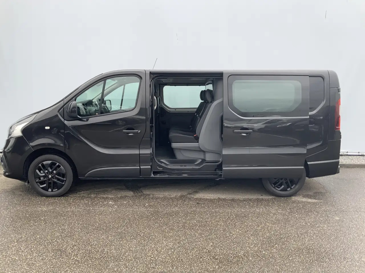 Renault Trafic 1.6 dCi T29 L2H1 Dub Cab 5 Zits Airco Cruise Navi - Carrinha cabine dupla: foto 5 Renault Trafic 1.6 dCi T29 L2H1 Dub Cab 5 Zits Airco Cruise Navi - Carrinha cabine dupla: foto 5