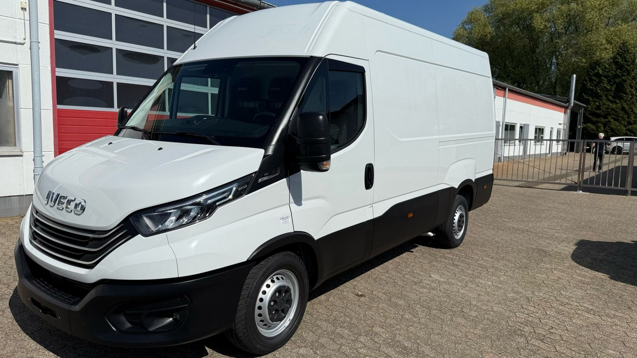 Iveco Daily 35S14 Transporter Kastenwagen L3H2 - Furgão: foto 1 Iveco Daily 35S14 Transporter Kastenwagen L3H2 - Furgão: foto 1