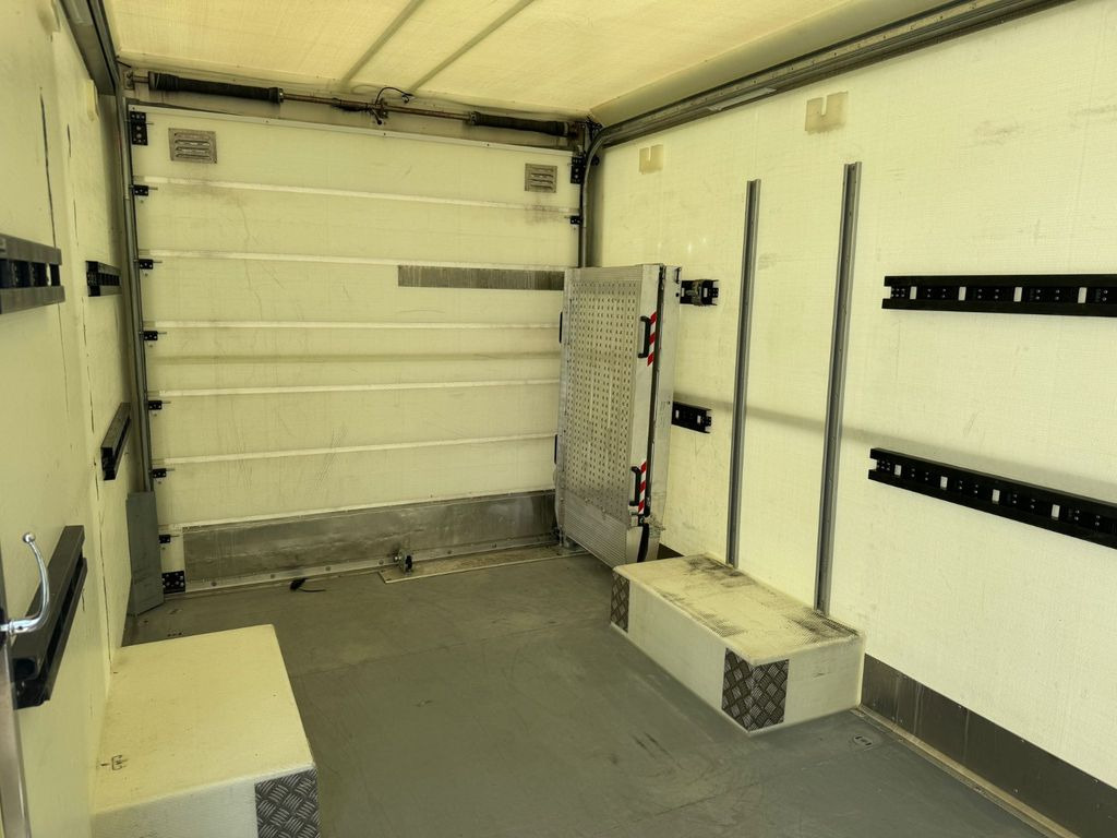 Carrinha de contentor Renault Master Koffer mit Auffahrrampe 1200kg Nutzlast: foto 12