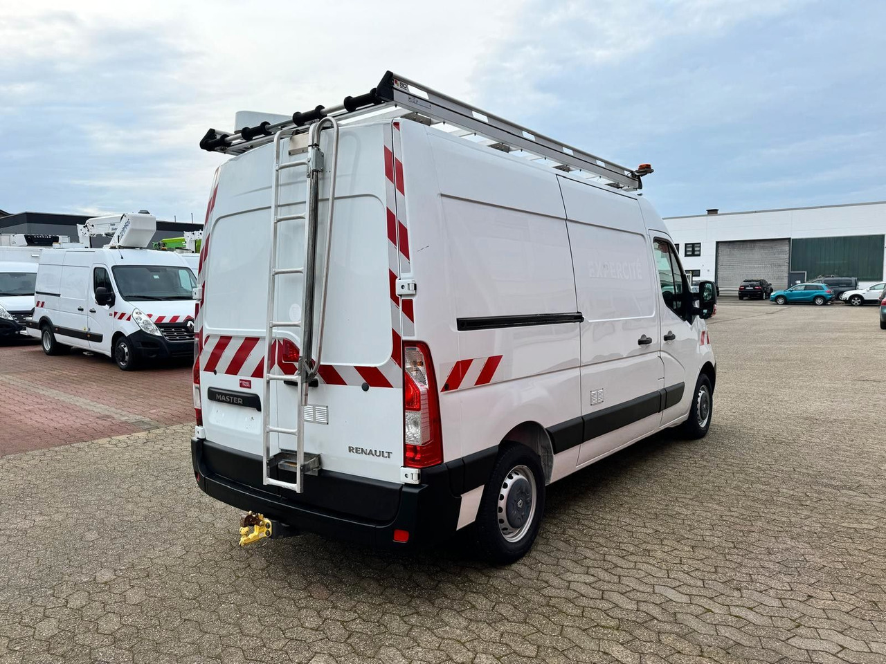 Renault Master Werkstattwagen Kastenwagen EURO 6 - Furgão: foto 4 Renault Master Werkstattwagen Kastenwagen EURO 6 - Furgão: foto 4