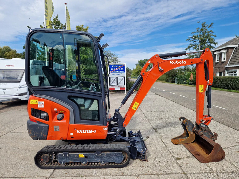 Kubota KX019-4 met 1990 uur - Mini escavadeira: foto 2 Kubota KX019-4 met 1990 uur - Mini escavadeira: foto 2