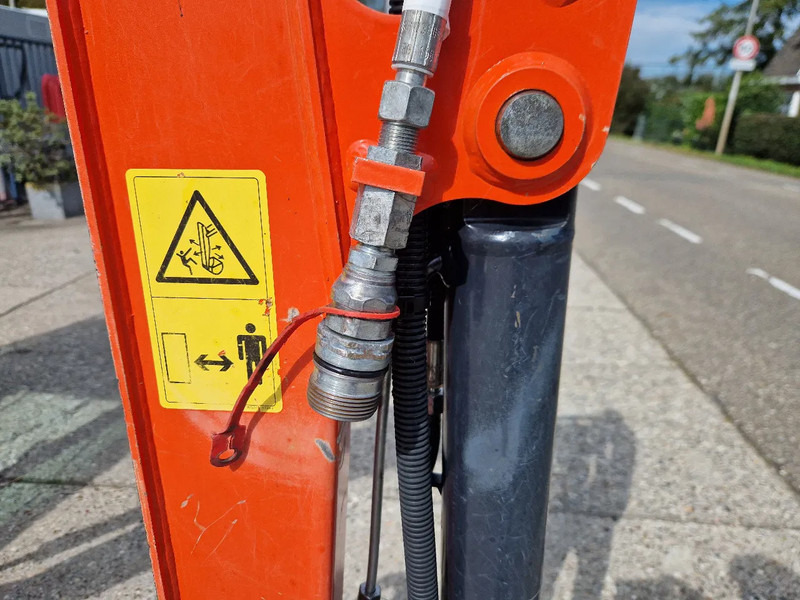 Mini escavadeira Kubota KX019-4 met 1990 uur: foto 12