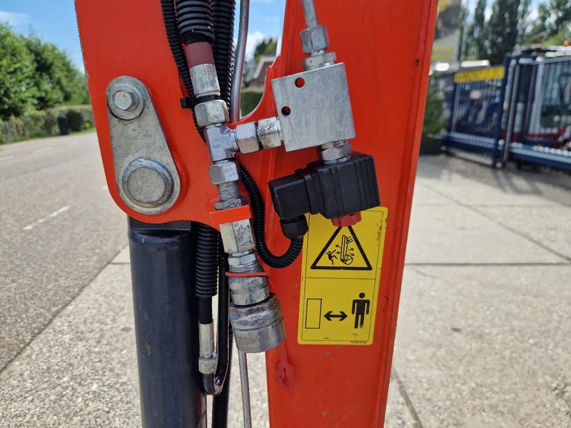 Mini escavadeira Kubota KX019-4 met 1990 uur: foto 13