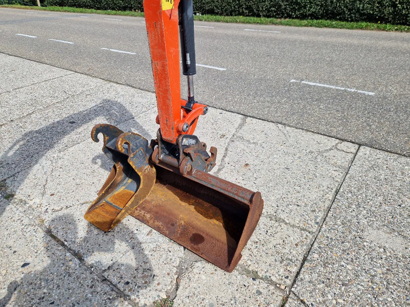 Mini escavadeira Kubota KX019-4 met 1990 uur: foto 15