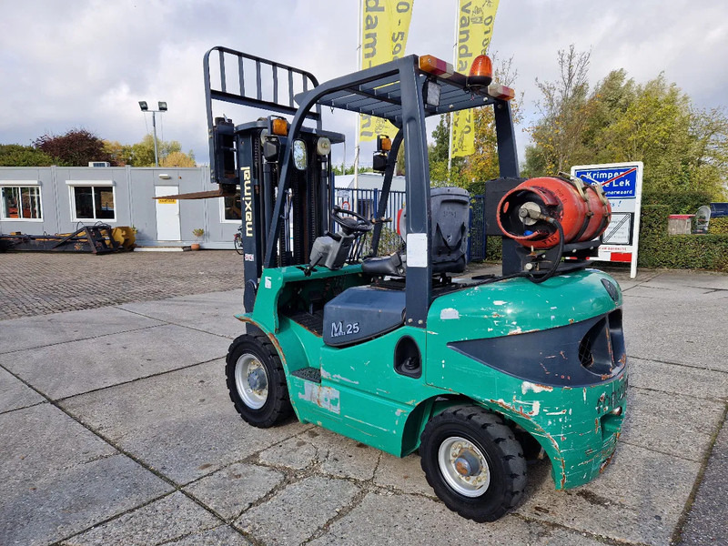 Maximal Nissan Zhejiang 2.5 ton LPG LOW HOURS - Empilhadeira a gás: foto 5 Maximal Nissan Zhejiang 2.5 ton LPG LOW HOURS - Empilhadeira a gás: foto 5