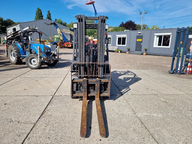 Empilhadeira a gás Nissan 1800 kg. LPG met keuring: foto 5