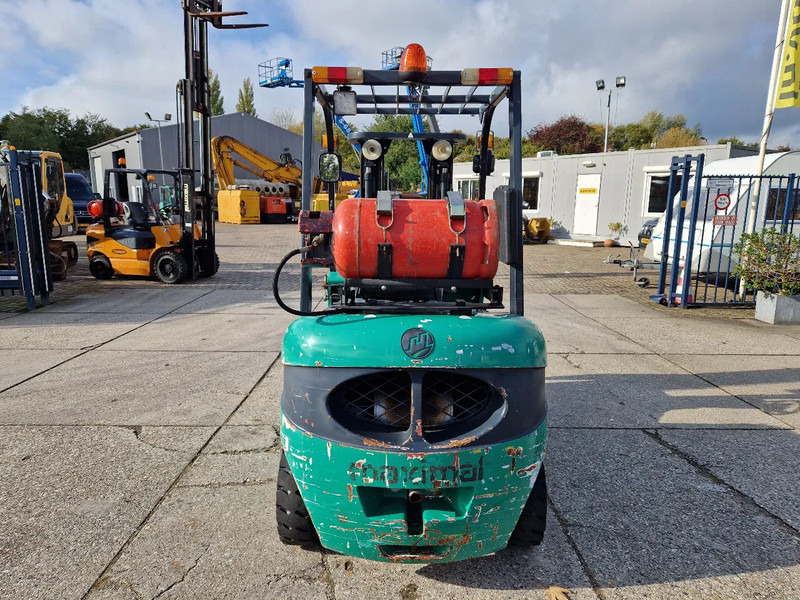 Nissan Zhejiang Maximal with 1290 hours 2.5 ton LPG - Empilhadeira a gás: foto 3 Nissan Zhejiang Maximal with 1290 hours 2.5 ton LPG - Empilhadeira a gás: foto 3