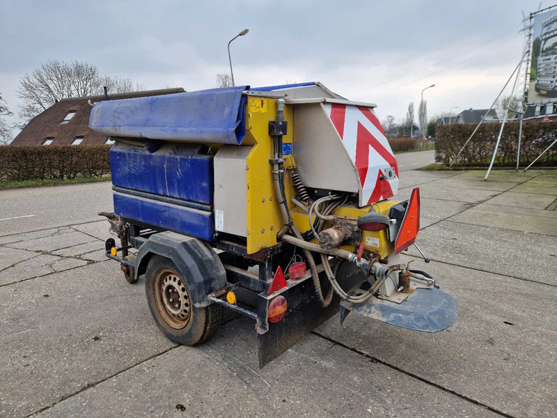 Onbekend Nido Stratos B08-15 nat zoutstrooier zo uit het werk - Espalhador de areia/ Sal: foto 3 Onbekend Nido Stratos B08-15 nat zoutstrooier zo uit het werk - Espalhador de areia/ Sal: foto 3