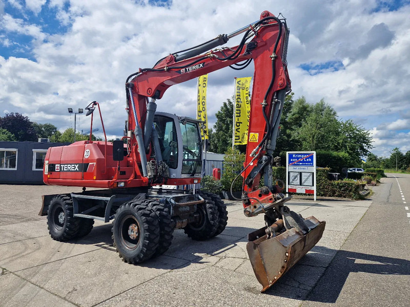 Terex TW160 inclusief kantelbak (1.98m.) - Escavadeira de rodas: foto 2 Terex TW160 inclusief kantelbak (1.98m.) - Escavadeira de rodas: foto 2