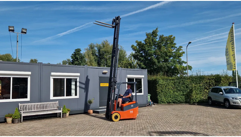 Leasing de Toyota 1500 kg. elektrisch hefhoogte 5.00m. Toyota 1500 kg. elektrisch hefhoogte 5.00m.: foto 19 Leasing de Toyota 1500 kg. elektrisch hefhoogte 5.00m. Toyota 1500 kg. elektrisch hefhoogte 5.00m.: foto 19