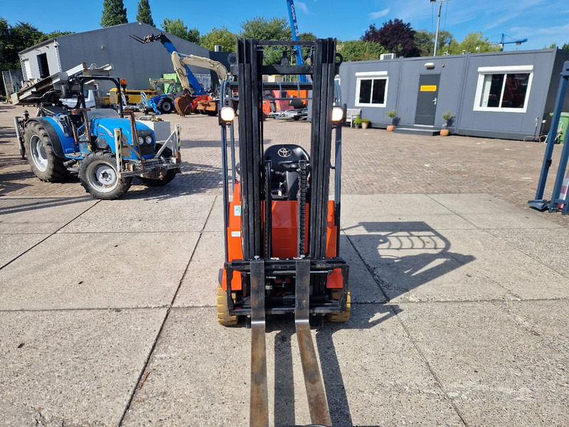 Empilhadeira elétrica Toyota 1500 kg. elektrisch hefhoogte 5.00m.: foto 15