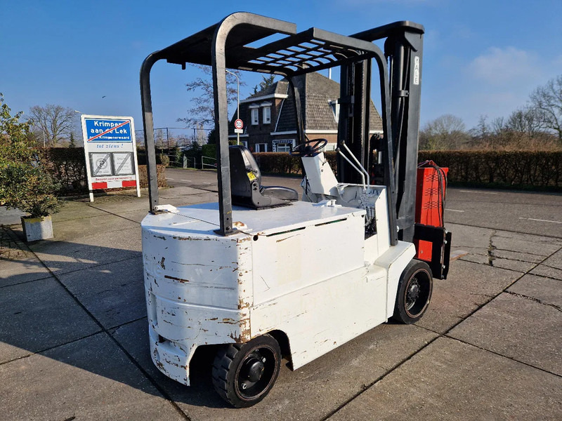 Yale 4.5 ton elektrisch triplomast - Empilhadeira elétrica: foto 4 Yale 4.5 ton elektrisch triplomast - Empilhadeira elétrica: foto 4