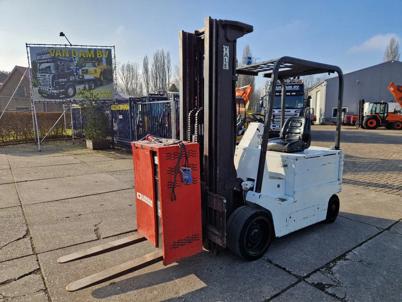 Yale 4.5 ton elektrisch triplomast - Empilhadeira elétrica: foto 1 Yale 4.5 ton elektrisch triplomast - Empilhadeira elétrica: foto 1