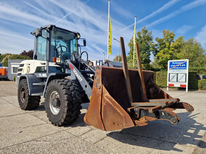 Yanmar / Terex TL80 in nette staat 2017 - Pá carregadora de rodas: foto 2 Yanmar / Terex TL80 in nette staat 2017 - Pá carregadora de rodas: foto 2