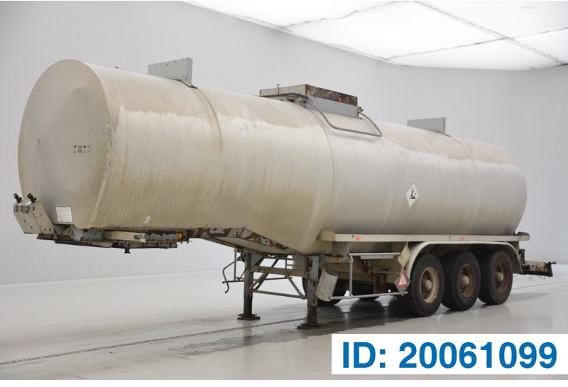 Fruehauf Bitumen tank trailer - Semirreboque tanque: foto 1 Fruehauf Bitumen tank trailer - Semirreboque tanque: foto 1