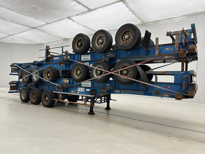 Fruehauf Stack 4 x Skelet 2 x 20-40 ft* - Semi-reboque transportador de contêineres/ Caixa móvel: foto 3 Fruehauf Stack 4 x Skelet 2 x 20-40 ft* - Semi-reboque transportador de contêineres/ Caixa móvel: foto 3
